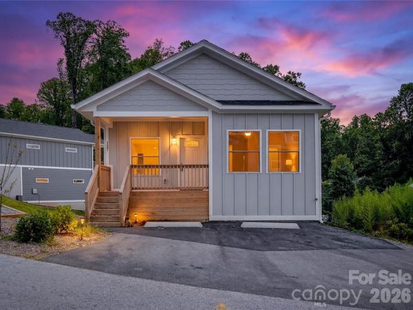 127 Northbend Drive , Asheville, NC 28804