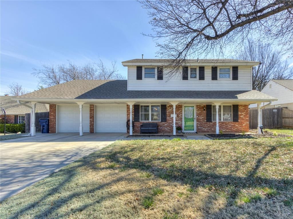 10816 Sunset Boulevard, The Village, OK 73120 Main Photo