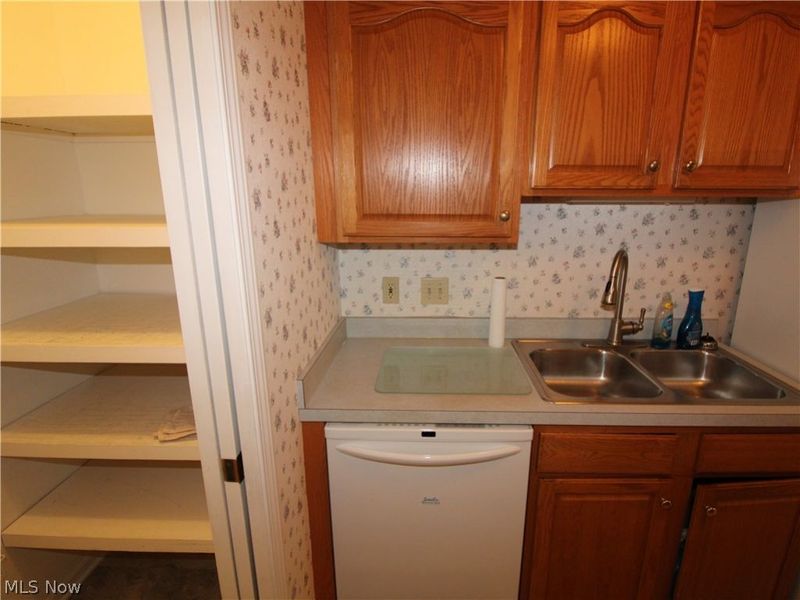 148 Bentley Drive, Elyria, OH 44035 Photo 15