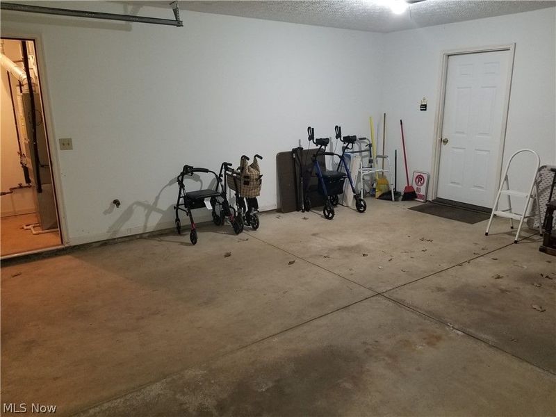 148 Bentley Drive, Elyria, OH 44035 Photo 37