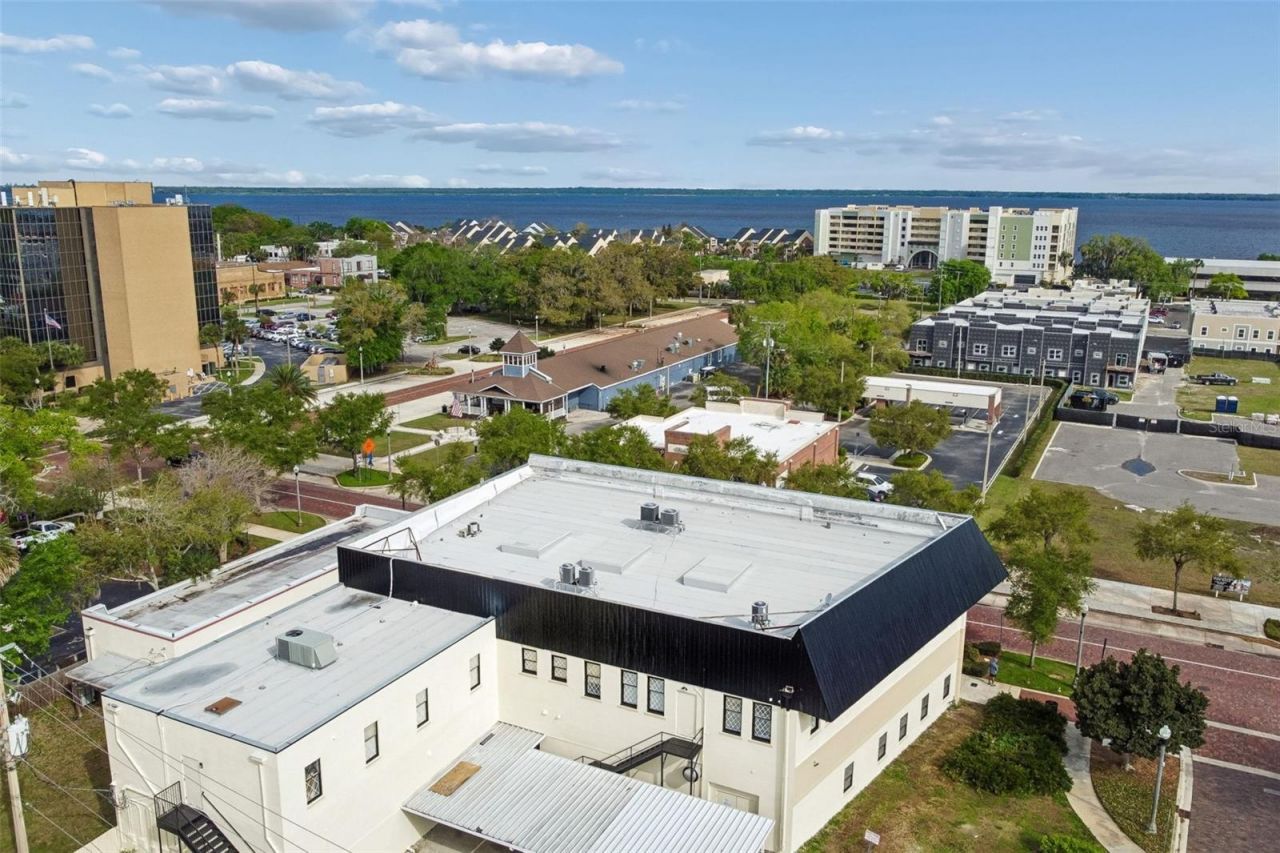 201 W 1st Street, Sanford, FL 32771 Photo