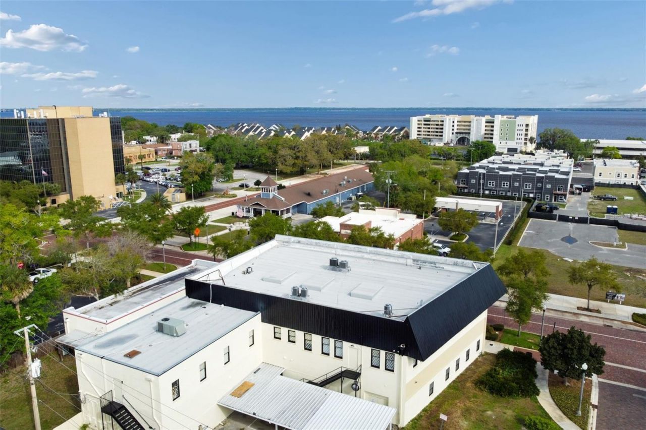 201 W 1st Street, Sanford, FL 32771 Photo