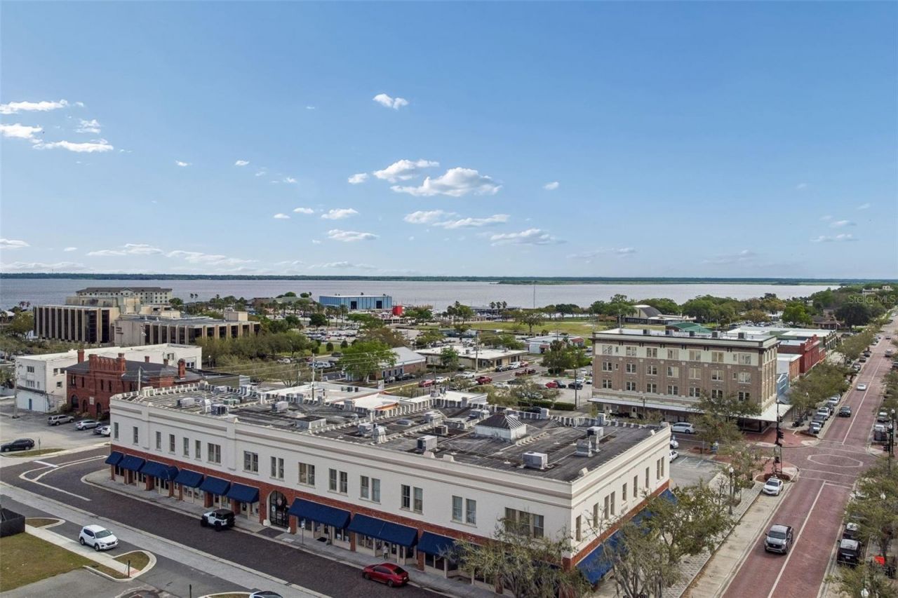 201 W 1st Street, Sanford, FL 32771 Photo