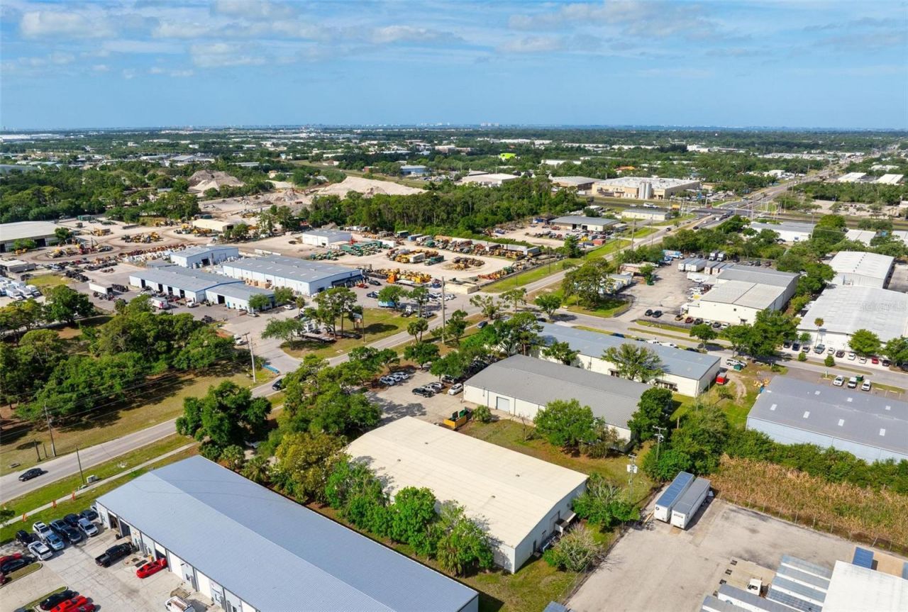 2953 63rd Avenue E, Bradenton, FL 34203 Photo