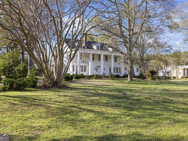 215 Hartwell Road, Lavonia, GA 30553