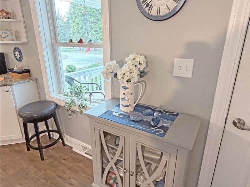 110 Pickerel, Kelleys Island, OH 43438 Photo 17