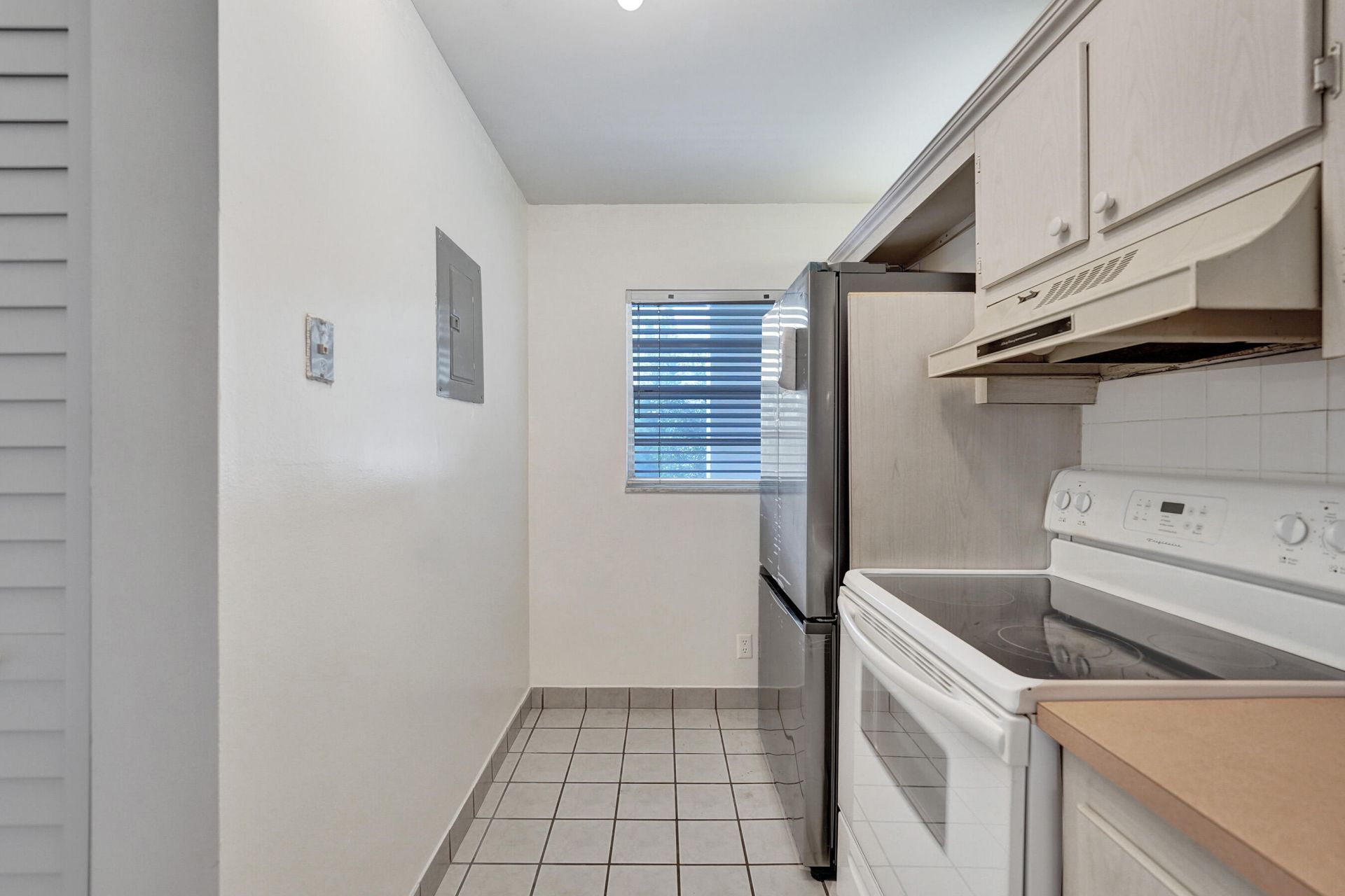 9470 Poinciana Place, Unit 308, Davie, FL 33324 Photo