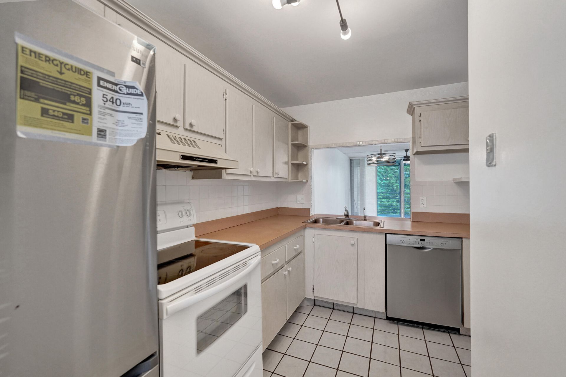 9470 Poinciana Place, Unit 308, Davie, FL 33324 Photo