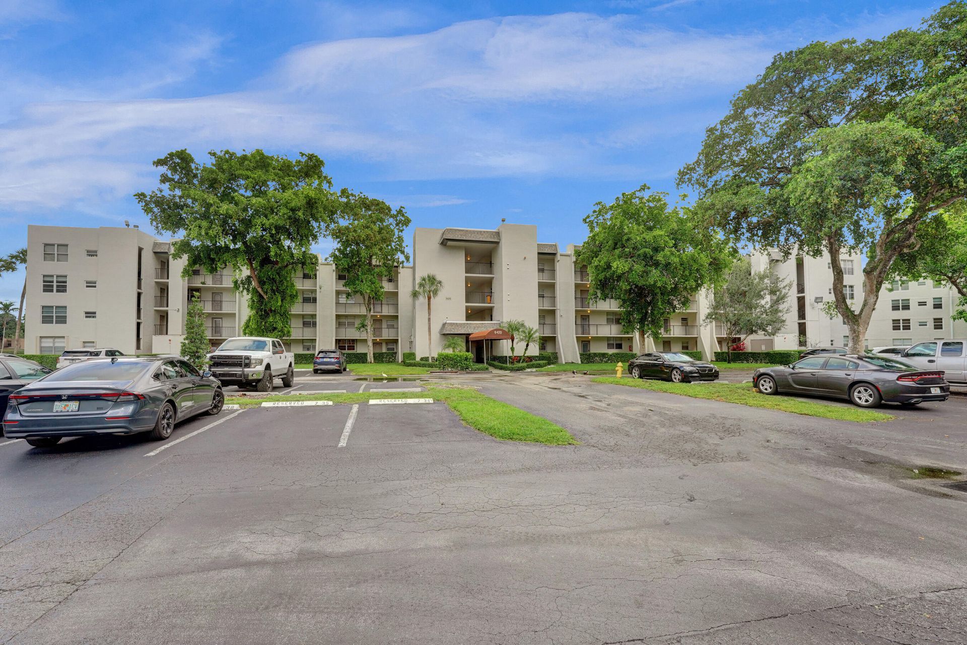 9470 Poinciana Place, Unit 308, Davie, FL 33324 Photo