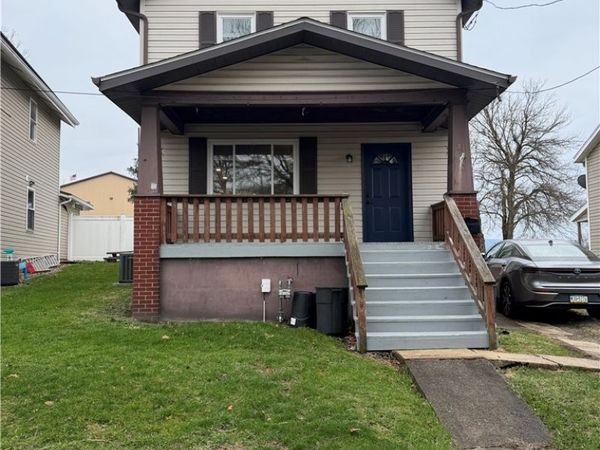21 Bradbury St, Uniontown, PA 15401