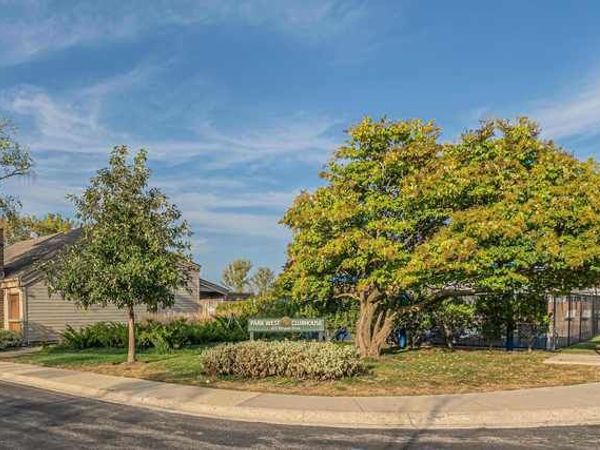 636 Pintail Street , Deerfield, IL 60015