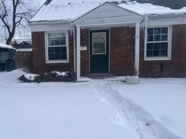 1977 Princeton Road, Berkley, MI 48072