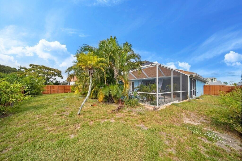 3285 SE Pinto Street, Port Saint Lucie, FL 34984 Photo