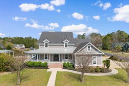 217 Chapel Ridge Circle photo 4