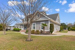 217 Chapel Ridge Circle photo 4