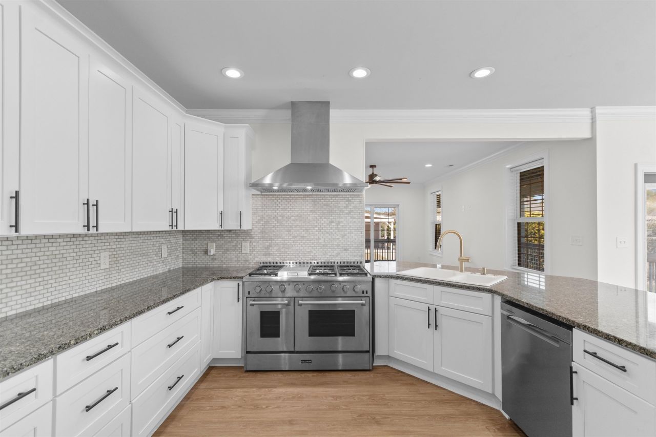 217 Chapel Ridge Circle Photo 23