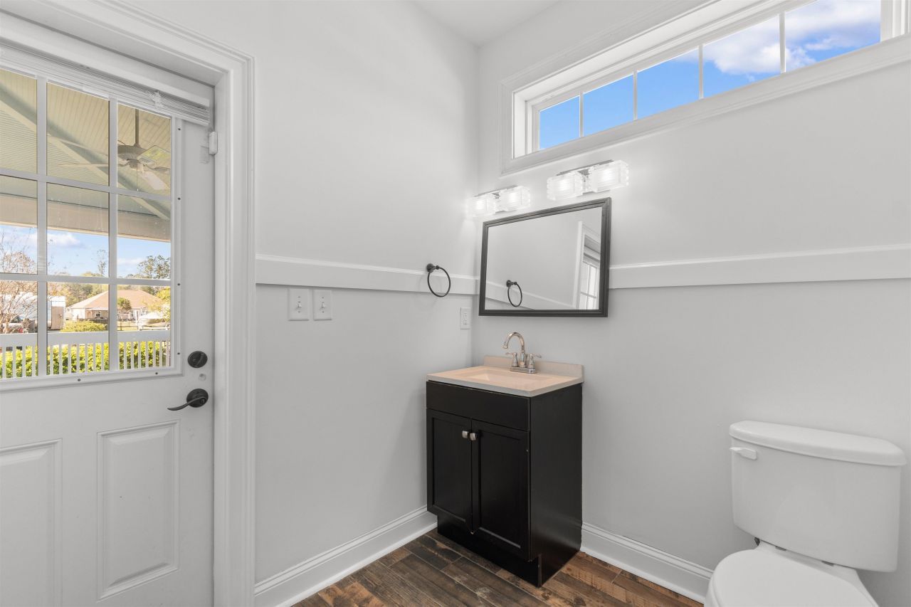 217 Chapel Ridge Circle Photo 34