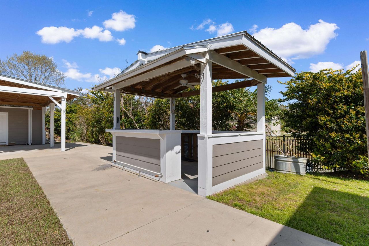 217 Chapel Ridge Circle Photo 9