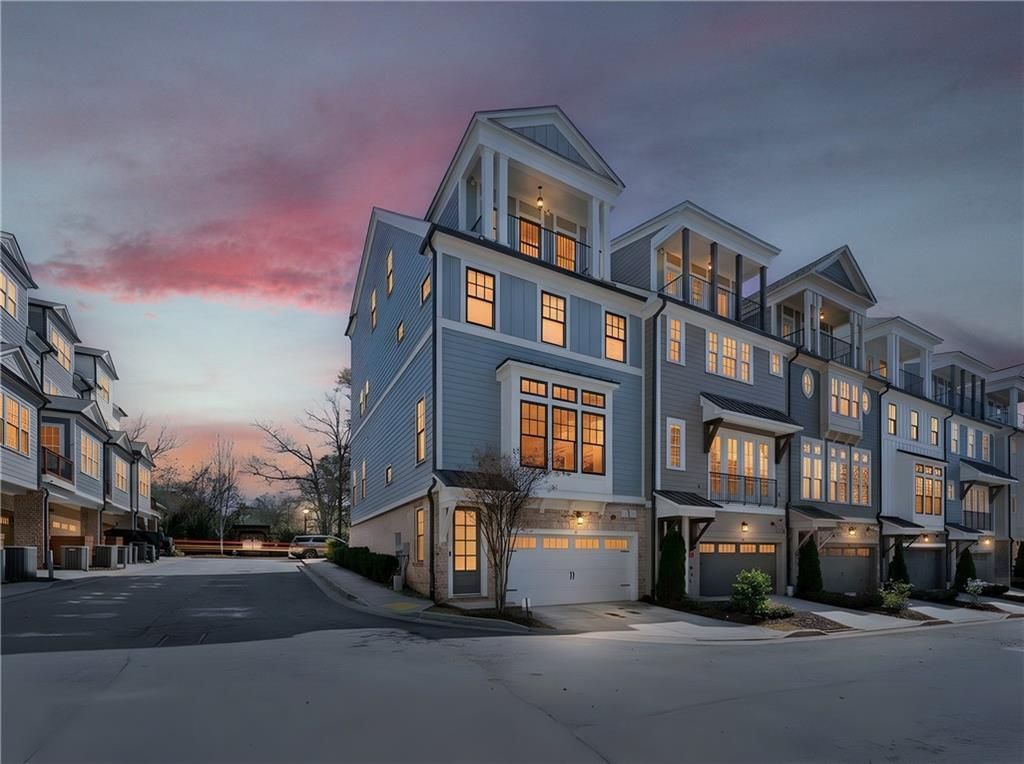 287 Heritage Lane Se, Atlanta, GA 30316 Main Photo