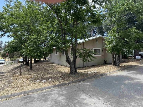 2550 Live Oak Trl, Boulevard, CA 91905