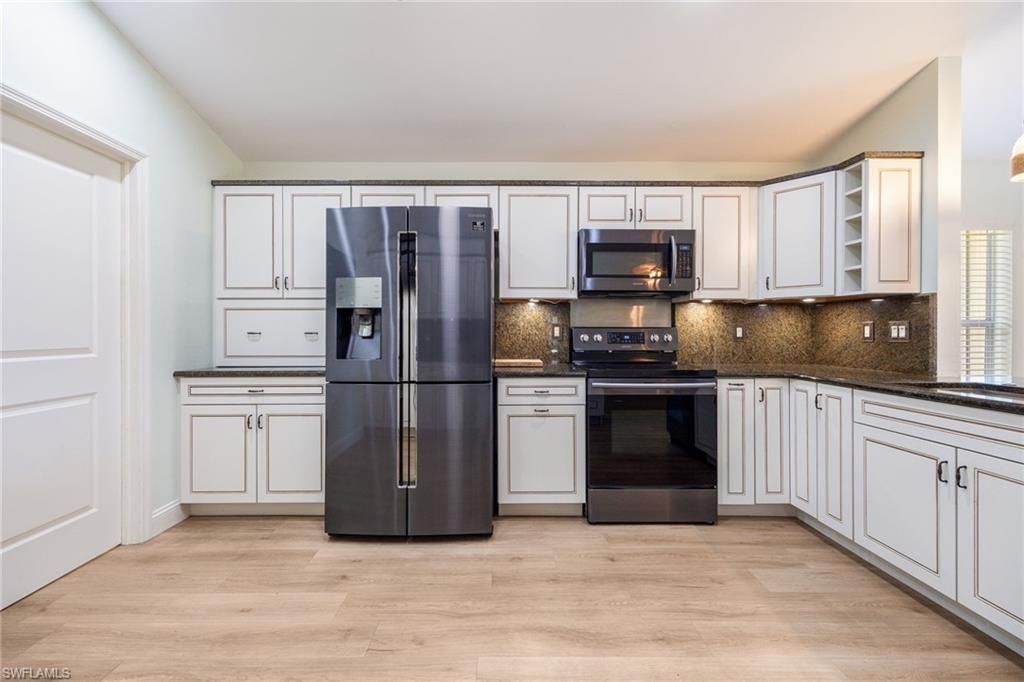 9273 Palm Island Cir , North Fort Myers, FL 33903 Photo