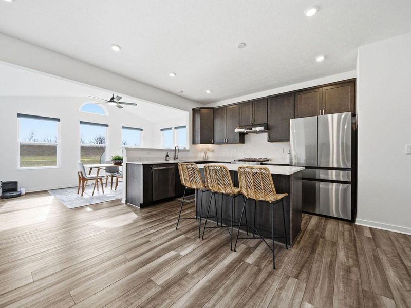 447 Rochdale, Delaware, OH 43015 Photo 12