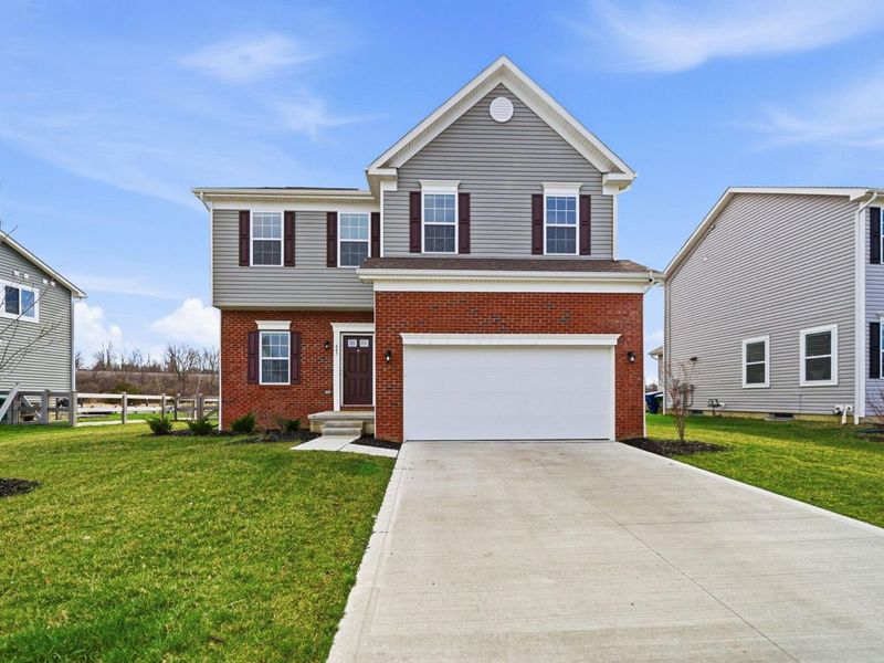 447 Rochdale, Delaware, OH 43015 Photo 2