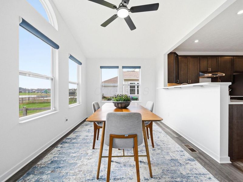 447 Rochdale, Delaware, OH 43015 Photo 20