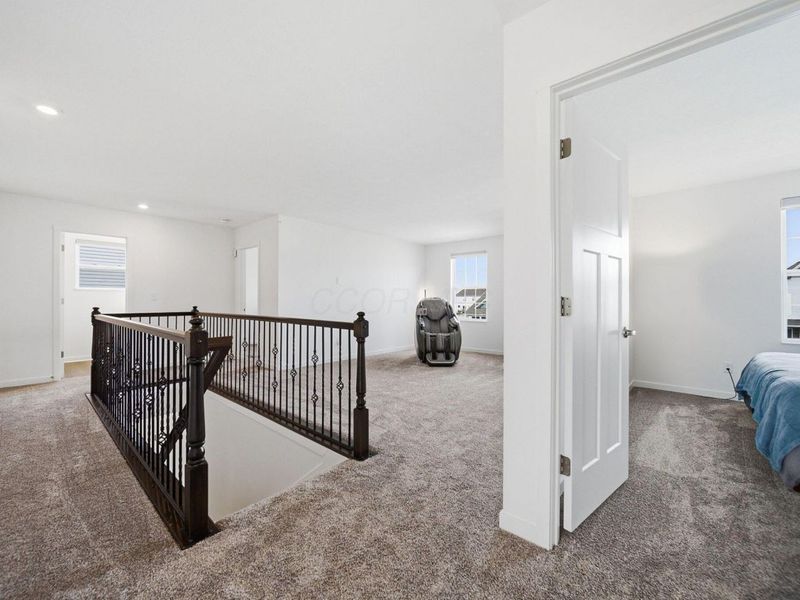 447 Rochdale, Delaware, OH 43015 Photo 24