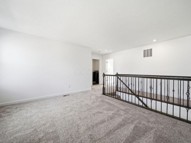 447 Rochdale, Delaware, OH 43015 Photo 27