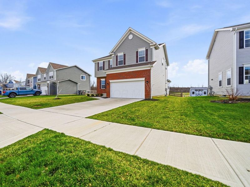 447 Rochdale, Delaware, OH 43015 Photo 3