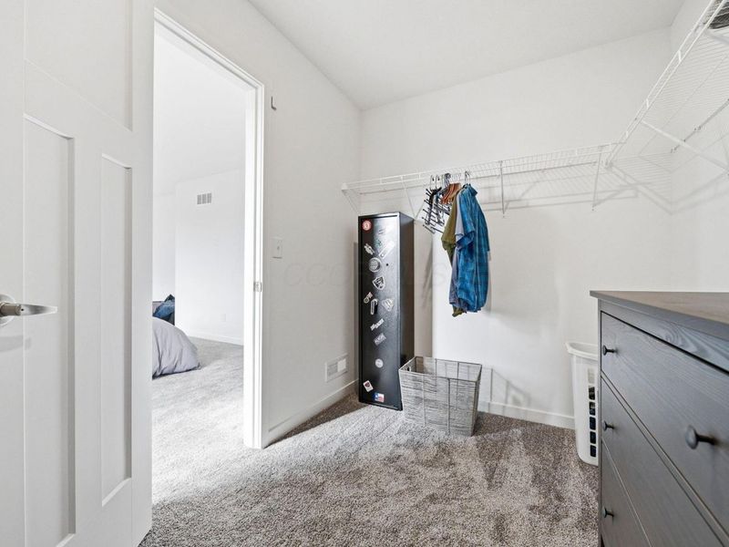 447 Rochdale, Delaware, OH 43015 Photo 36