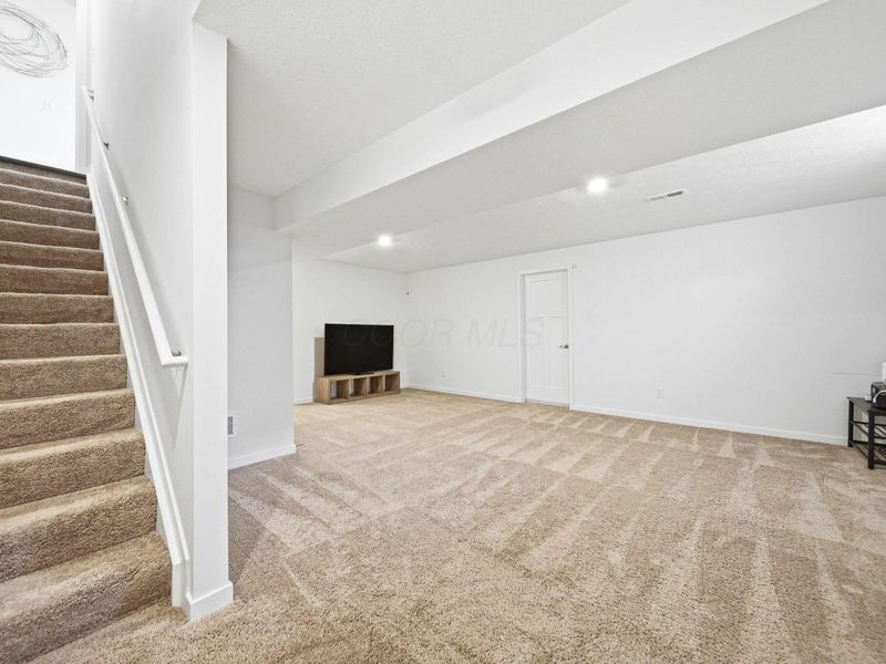 447 Rochdale, Delaware, OH 43015 Photo 43