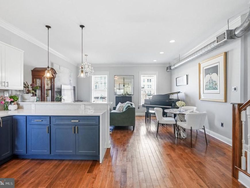 1906 00 Pine Street, Unit 4, Philadelphia, PA 19103 Main Photo