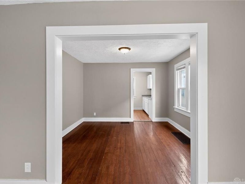 4246 Pleasant View Avenue, Dayton, OH 45420 Photo 12