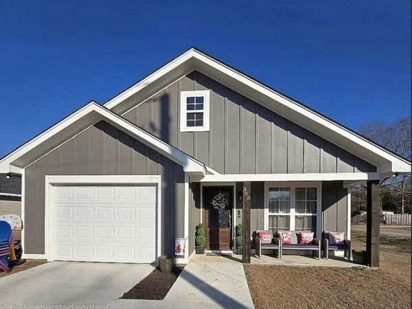 395 N George St., Petal, MS 39465