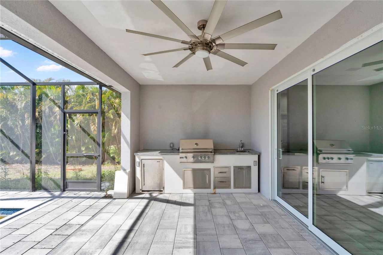 1306 NE 2nd Avenue , Cape Coral, FL 33909 Photo