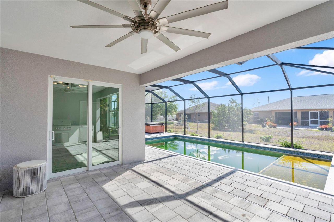 1306 NE 2nd Avenue , Cape Coral, FL 33909 Photo