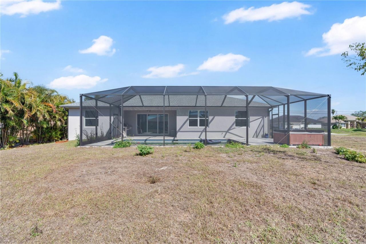 1306 NE 2nd Avenue , Cape Coral, FL 33909 Photo