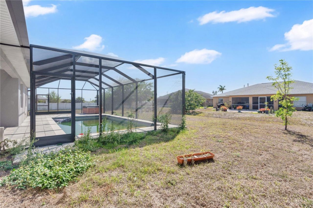 1306 NE 2nd Avenue , Cape Coral, FL 33909 Photo