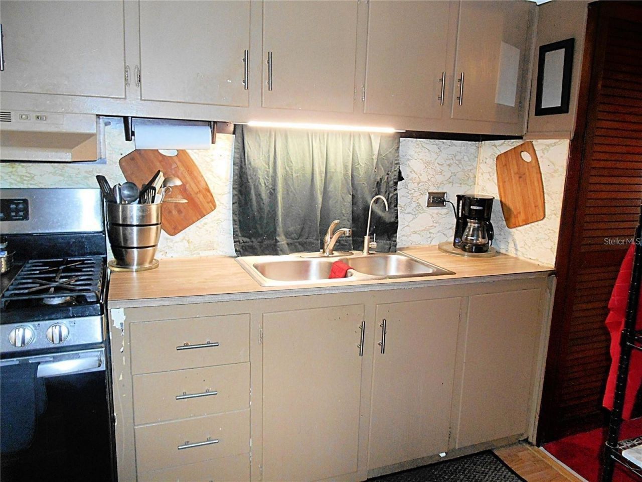 7801 34th Avenue N, Unit 2, Saint Petersburg, FL 33710 Photo