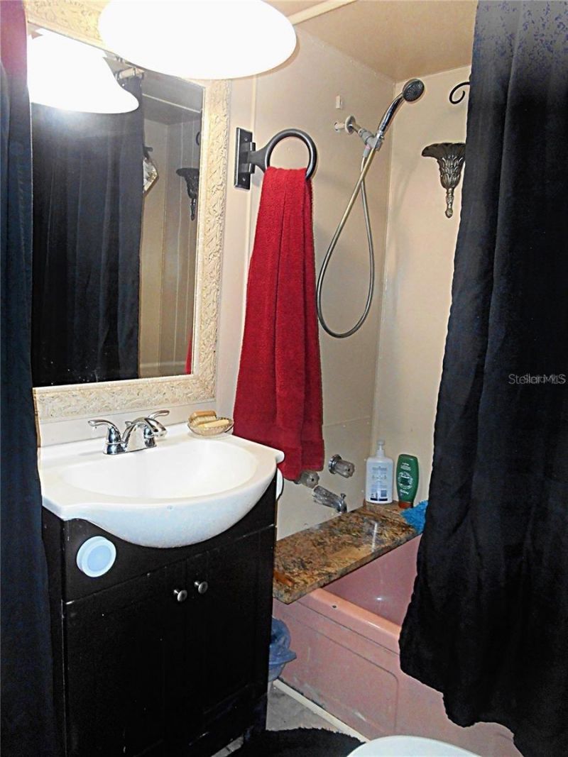 7801 34th Avenue N, Unit 2, Saint Petersburg, FL 33710 Photo