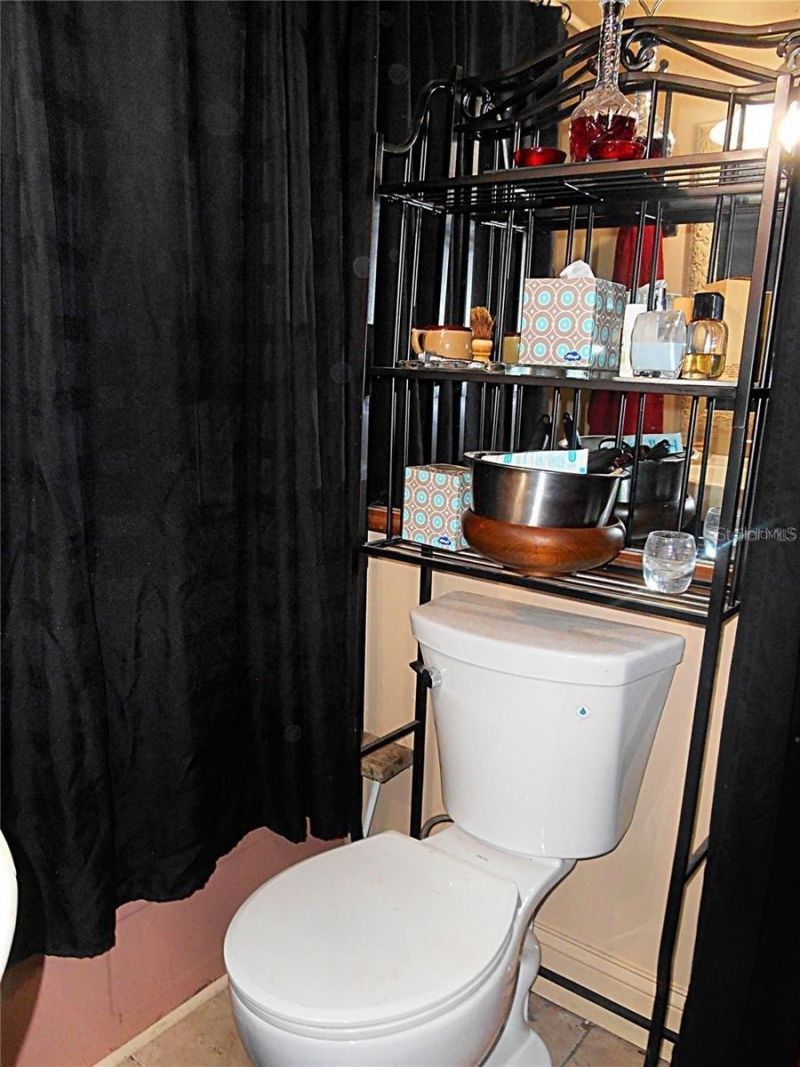 7801 34th Avenue N, Unit 2, Saint Petersburg, FL 33710 Photo