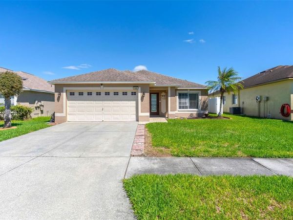1424 OCEAN REEF ROAD , WESLEY CHAPEL, FL 33544