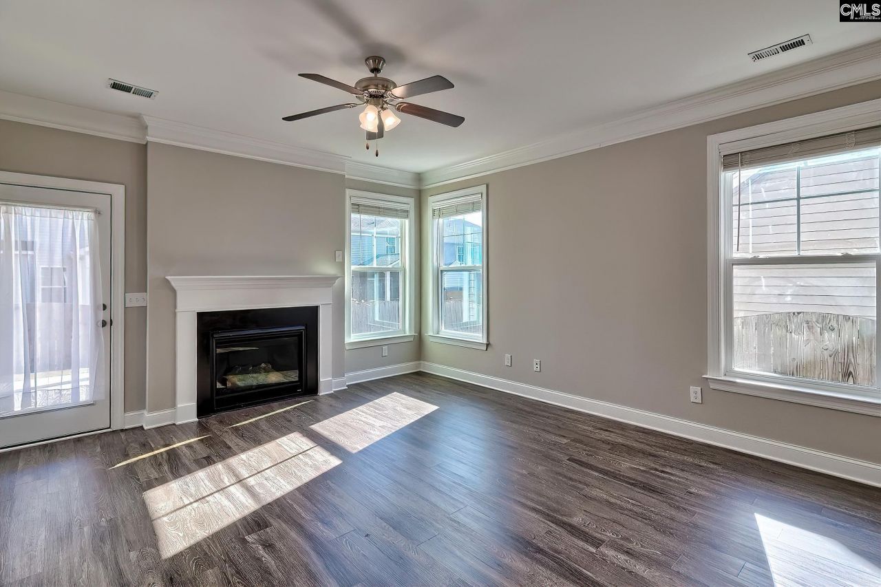 923 Taramore Lane Photo 13