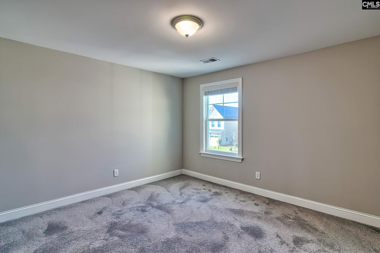 923 Taramore Lane Photo 32