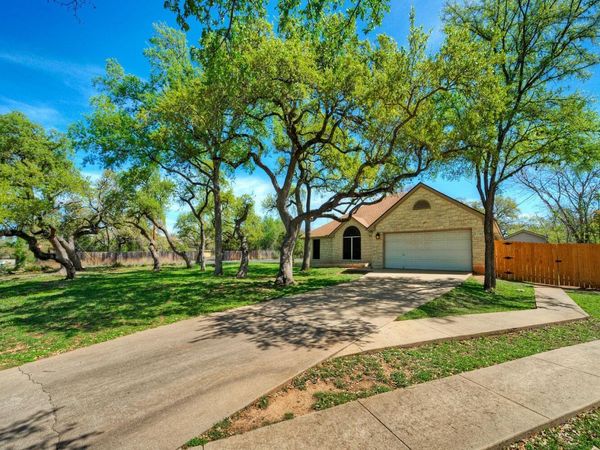1907 Red Fox RD, Austin, TX 78734