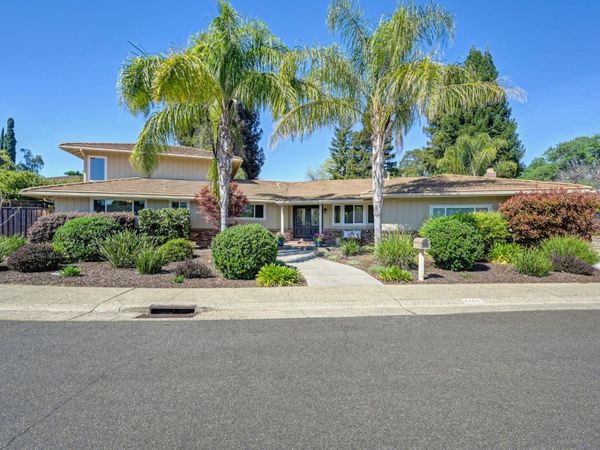 4198 Riva Ridge Dr, Fair Oaks, CA 95628