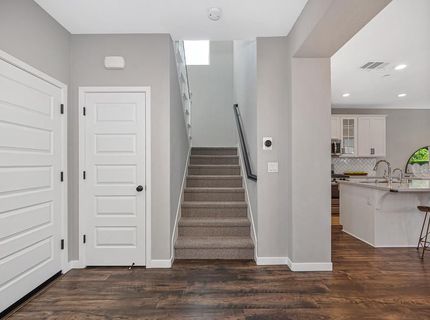 3240 Dullanty Way, Sacramento, CA 95816 Photo