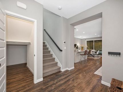 3240 Dullanty Way, Sacramento, CA 95816 Photo